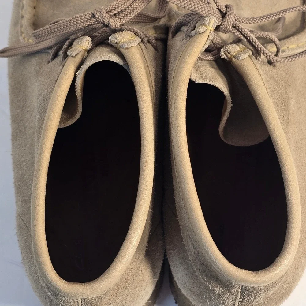 Clarks Originals Wallabee Boots Mens Sand Beige Suede Crepe Sole Chukka
